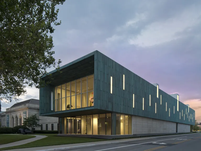 View of the Columbus Museum of Art at dusk.