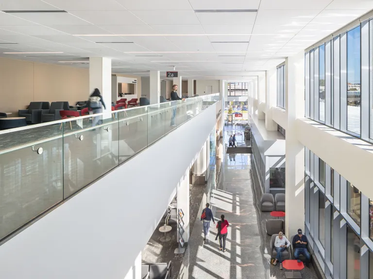 building concourse with 2-story atrium